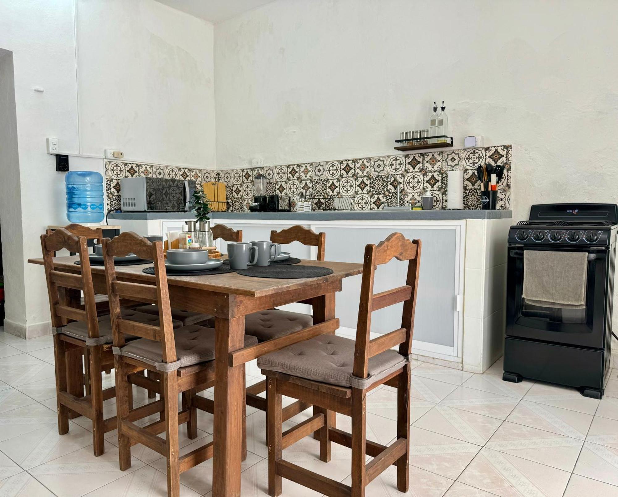 Casita Azul Colonial En El Centro De Merida. Екстериор снимка