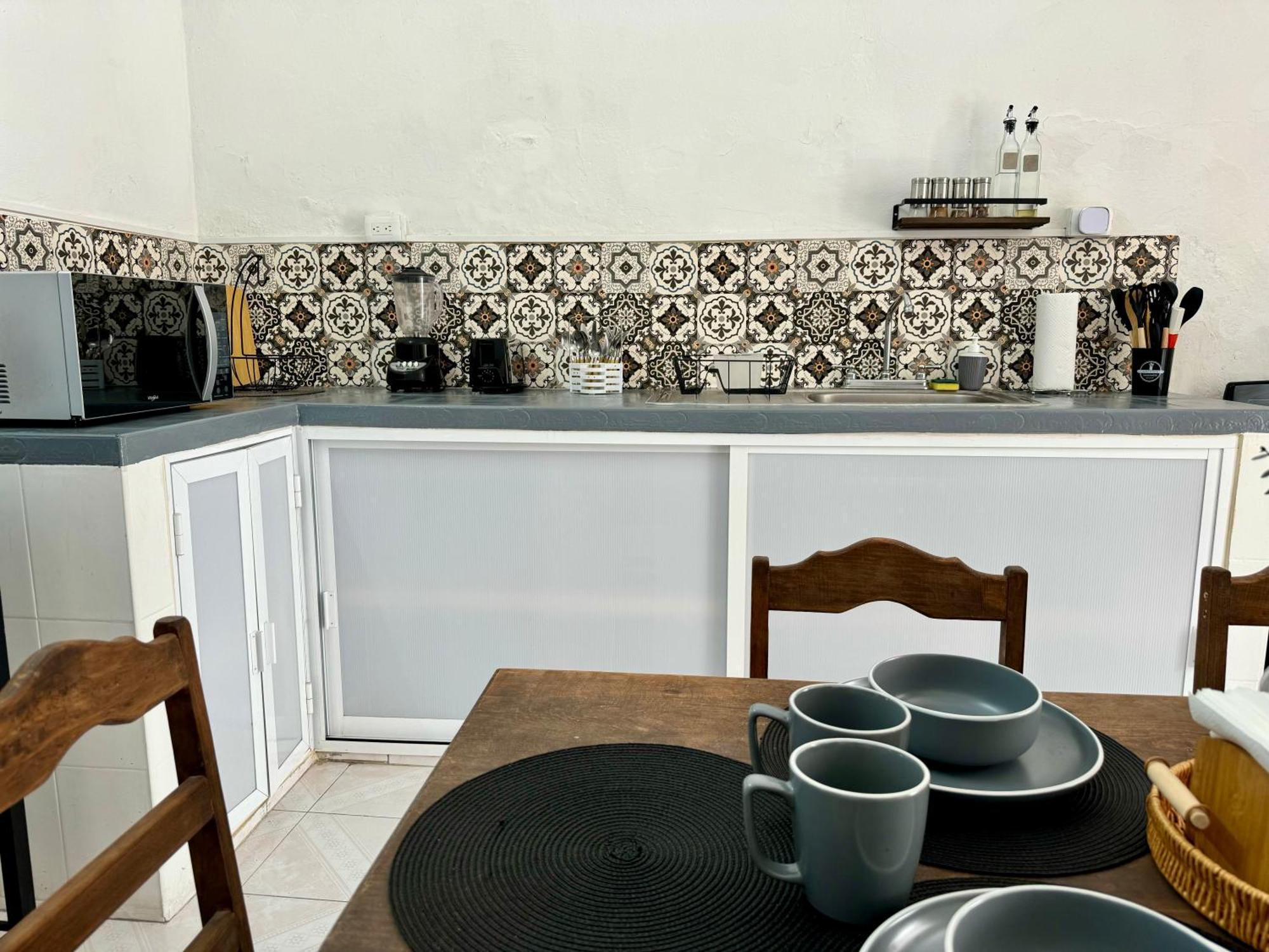 Casita Azul Colonial En El Centro De Merida. Екстериор снимка